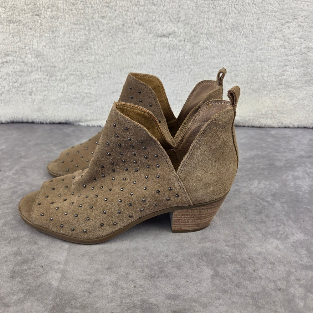 Lucky Brand Tan Suede Studded Peep Toe V-Cut Ankle Booties Stacked Heel S2561